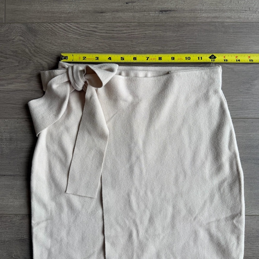 NWT Milano Beige midi wrap Skirt with Tie Waist - size XS - Picture 3 of 4